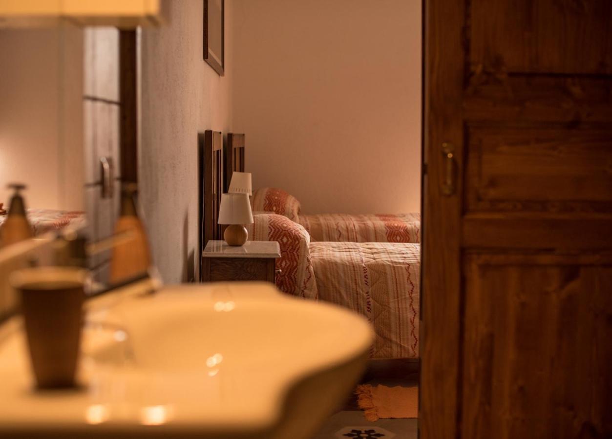 S'Apprigu B&B カブラス エクステリア 写真