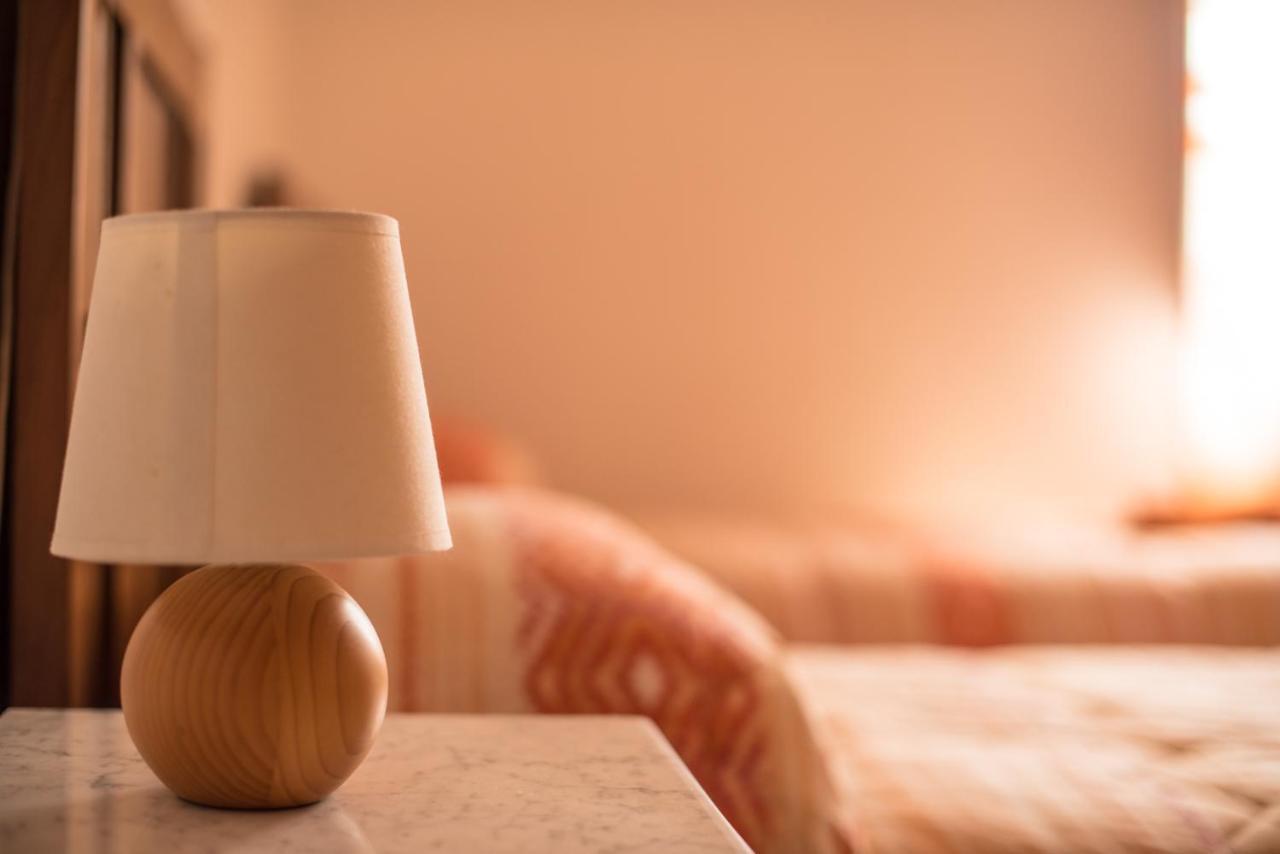 S'Apprigu B&B カブラス エクステリア 写真